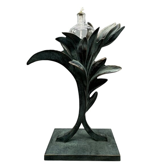 Decorative frontgate iron & Glass blown Oil vessel with wick Lamp tulip 15x9" - Picture 1 of 9